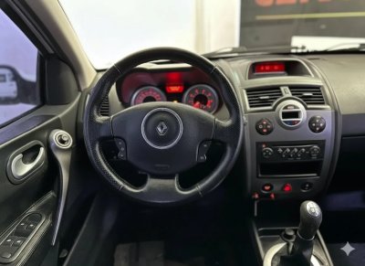 Renault Megane - Foto 5